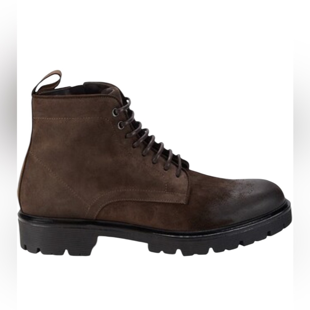 New in Box Good Man Men’s Modern City Boots Genuine Leather Lug Sole